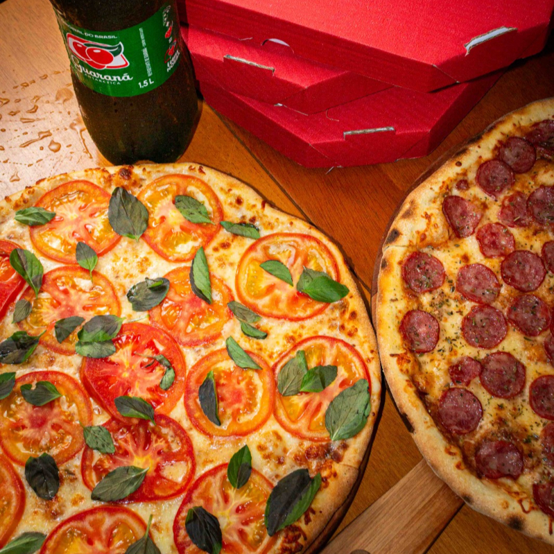 Escolha até 2 Sabores em cada pizza.