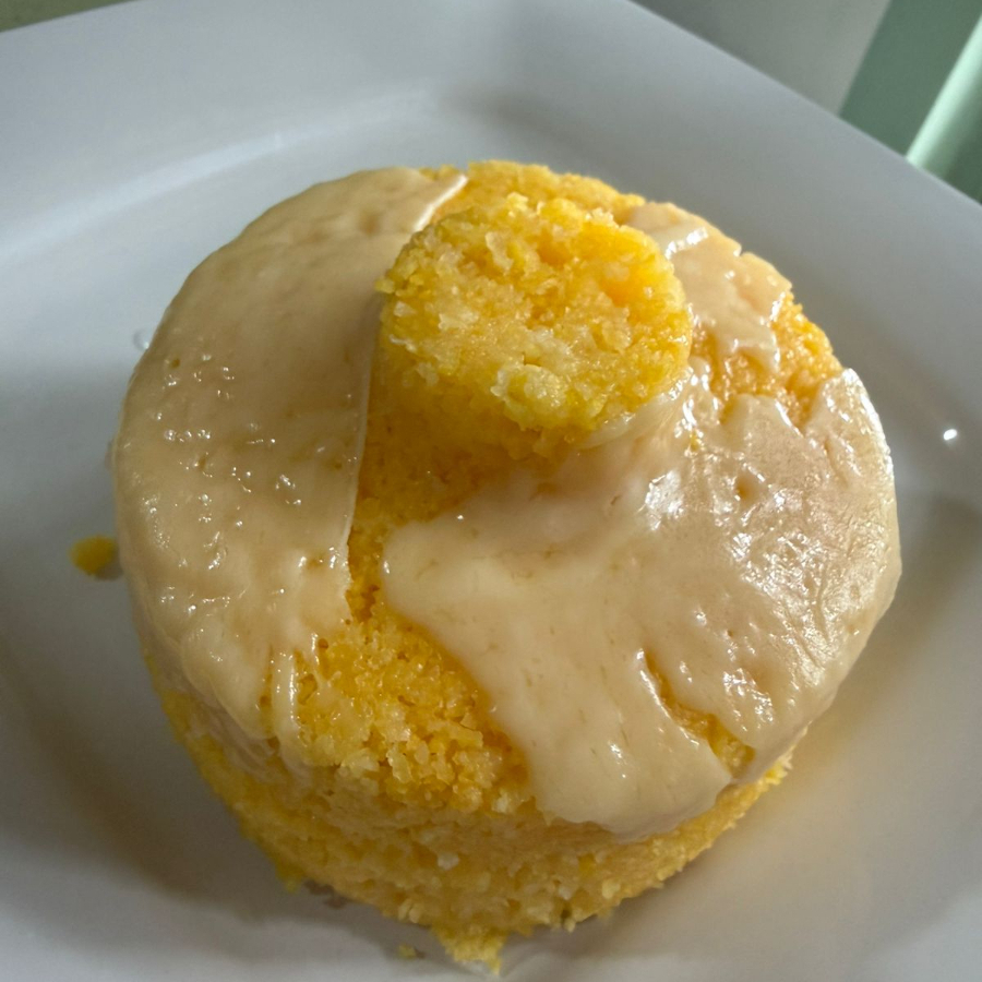 CUSCUZ COM MANTEIGA E QUEIJO MUSSARELA