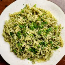 o macarrão ao molho pesto você só encontra aqui! (500g)