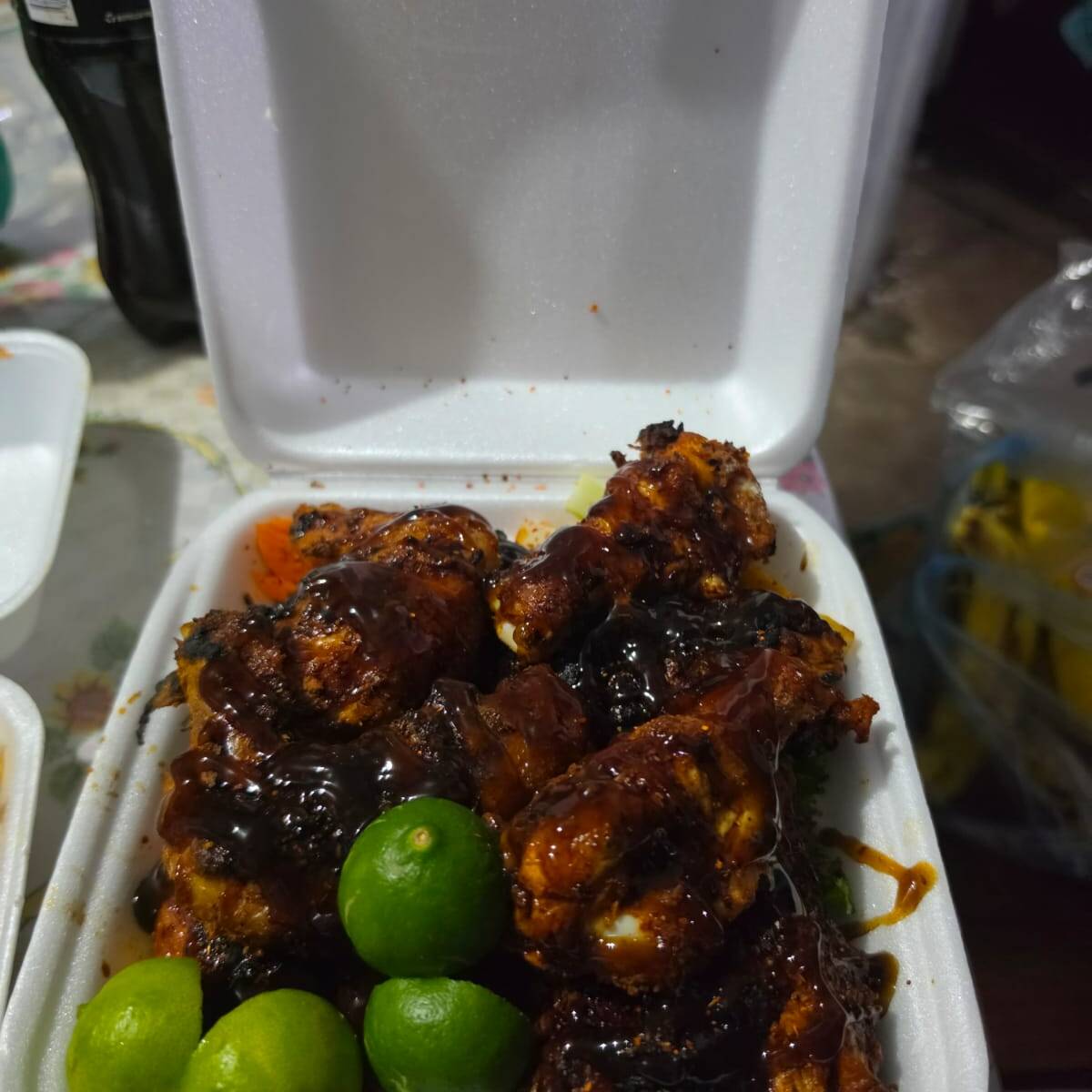 Alitas (10 Piezas mas Verdura)