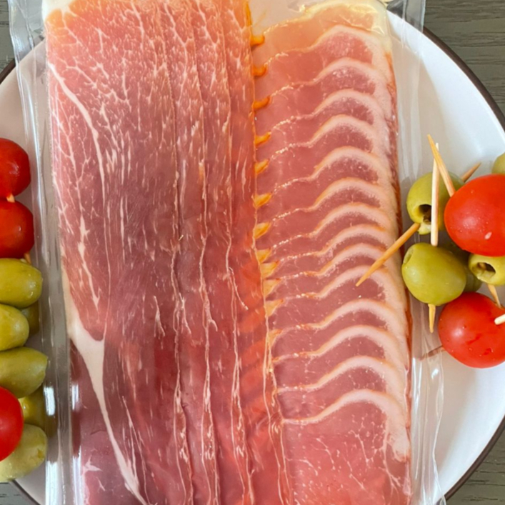 Tabla de Jamón Serrano y Lomo Embuchado