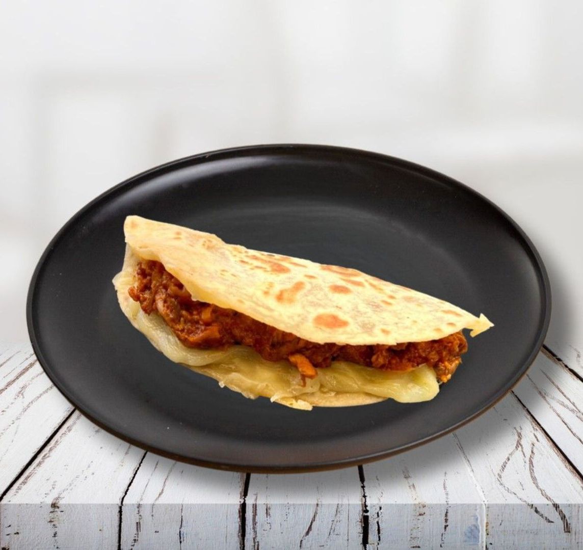 Quesadilla con chicharron