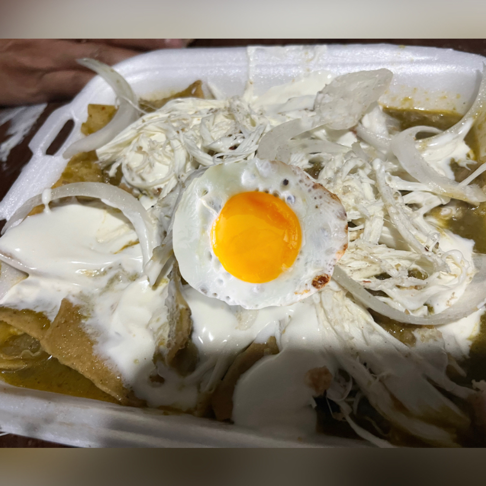 Chilaquiles Con Huevo