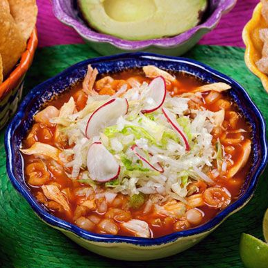 POZOLE MEDIANO ROJO DE POLLO