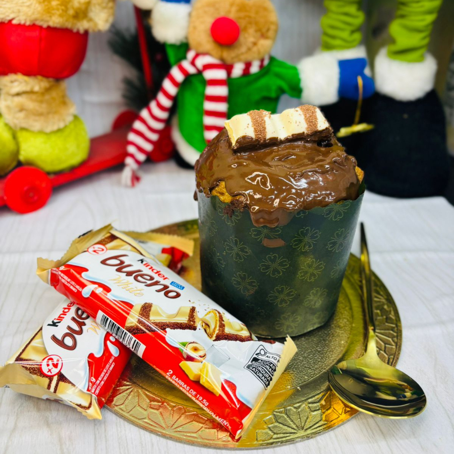 ganache de chocolate, creme kinder bueno e nutella