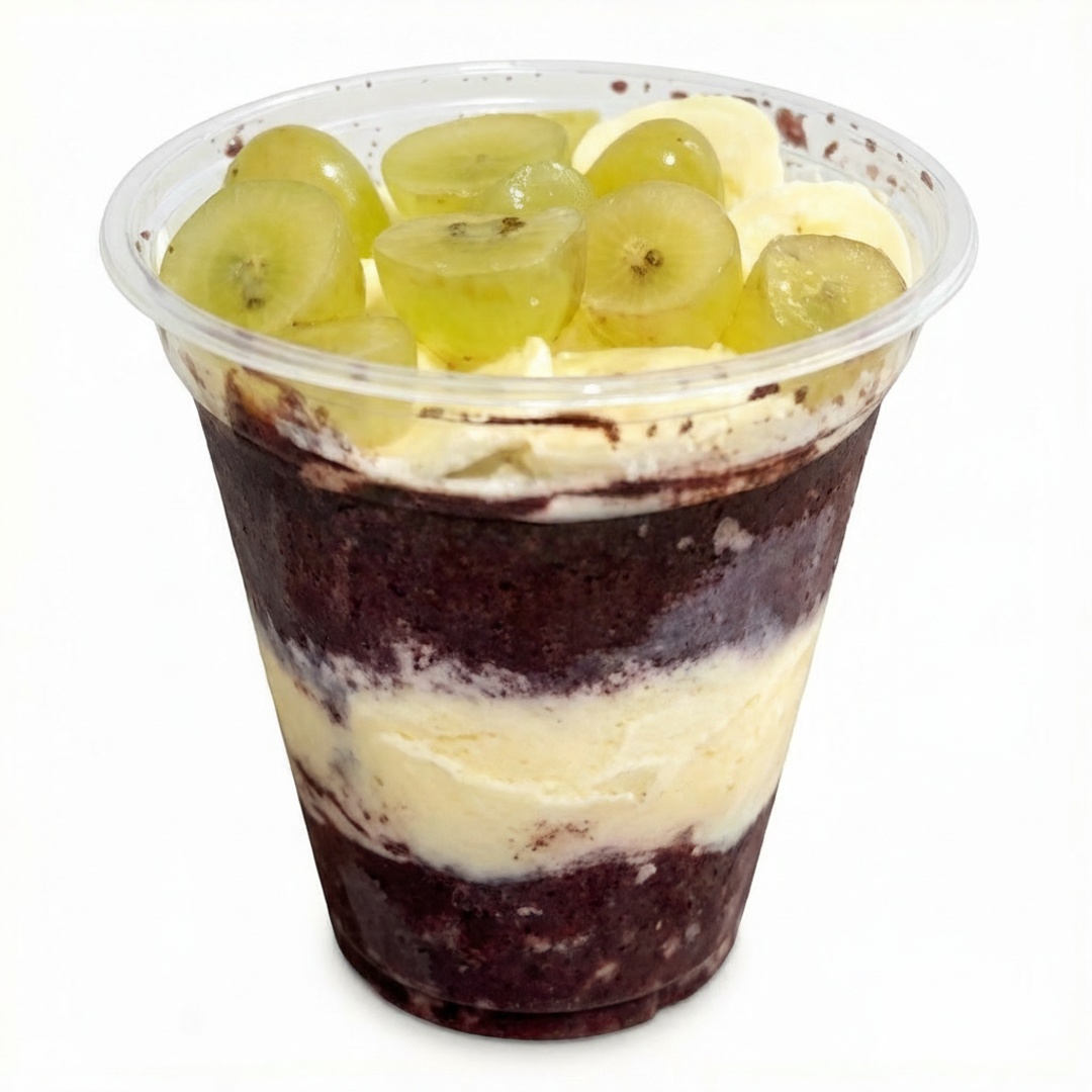 Açai tradicional +Uva +leite em pó +granola +Leite condensado +creme de avelá Copo 500 g