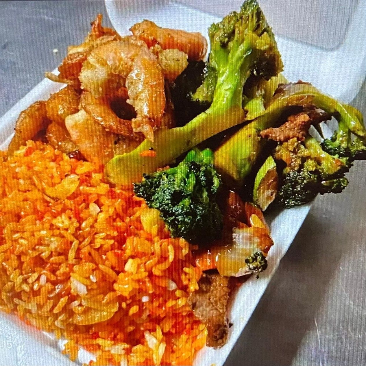 Arroz/Spagueti 1 guisado y Camaron