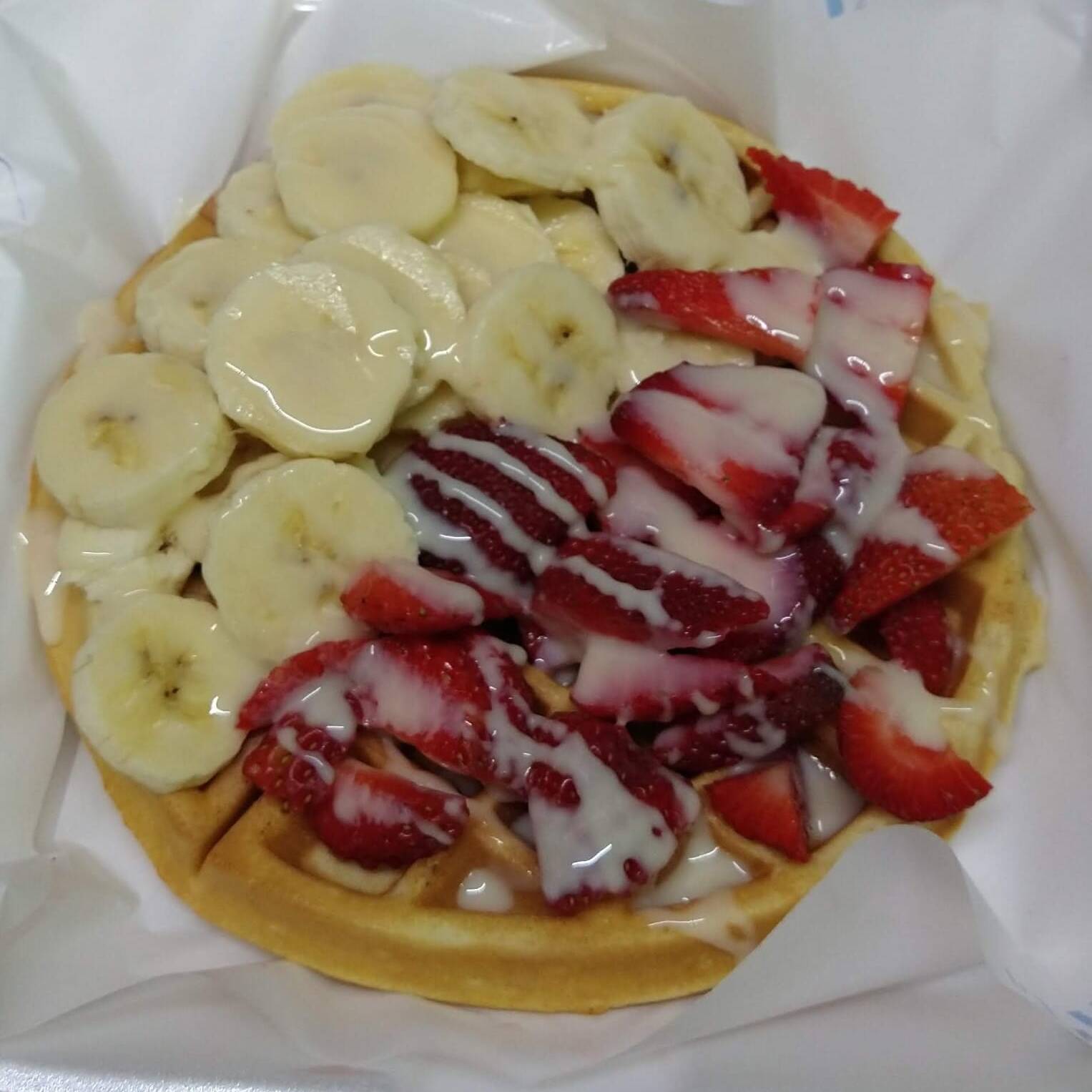 Waffle Platano-Fresa