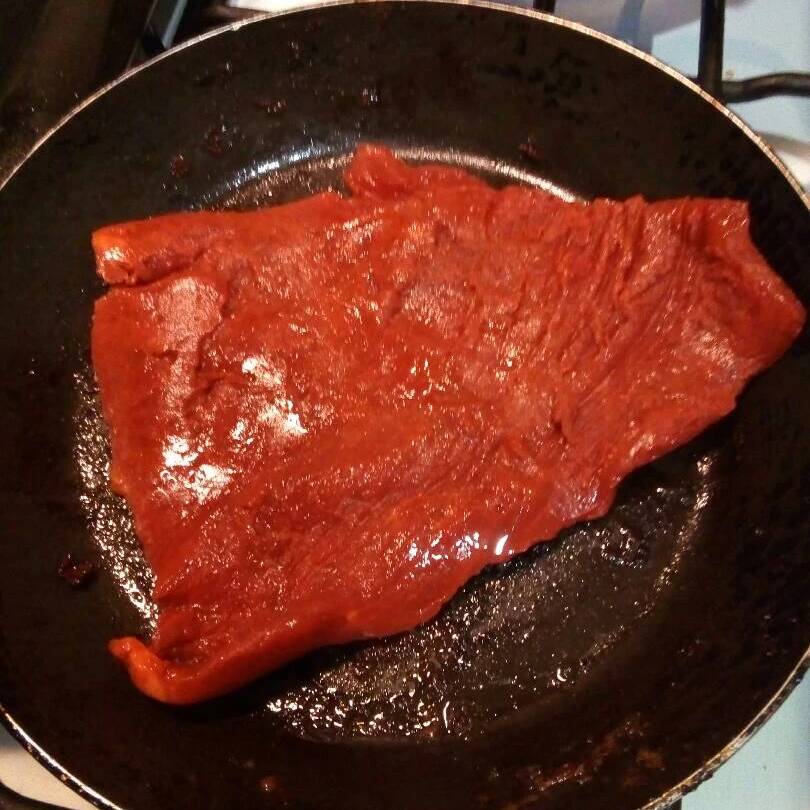 Cecina con pomodoro picante