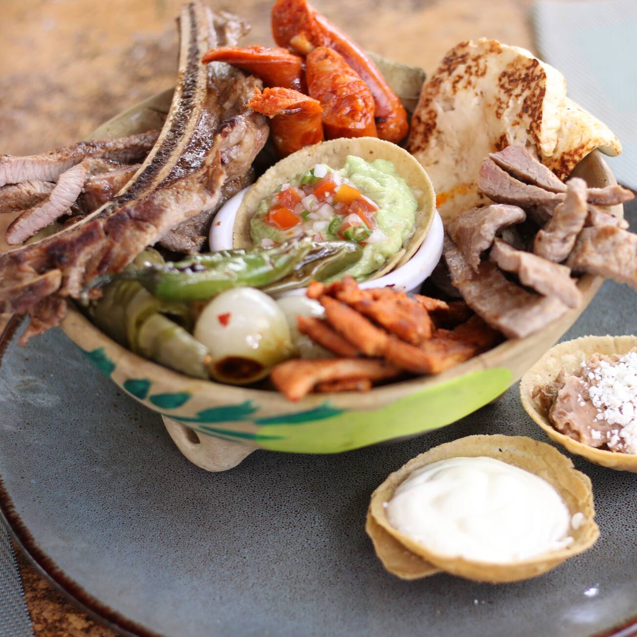 Molcajete Mexicano ( 2 Personas)