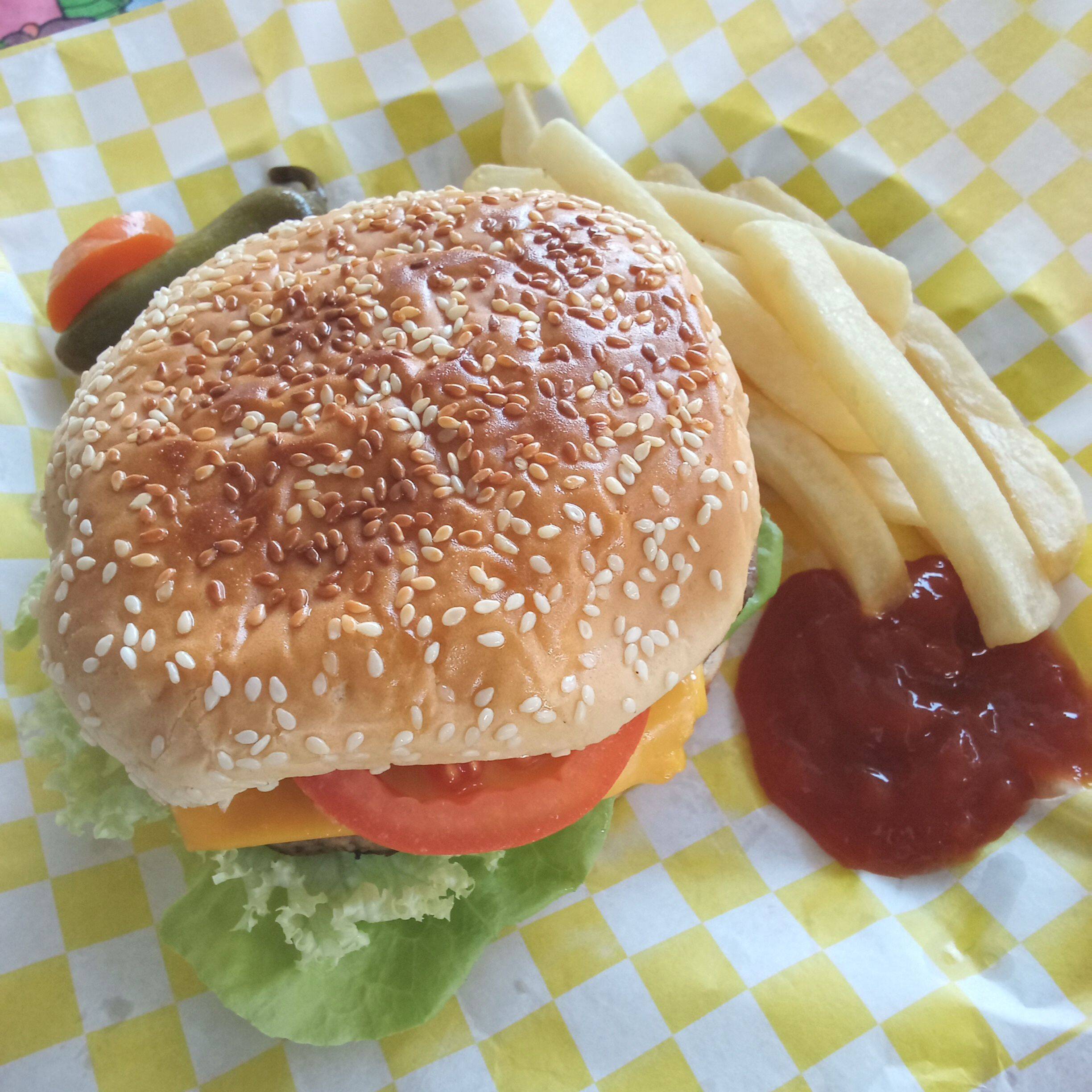 Hamburguesa con papas