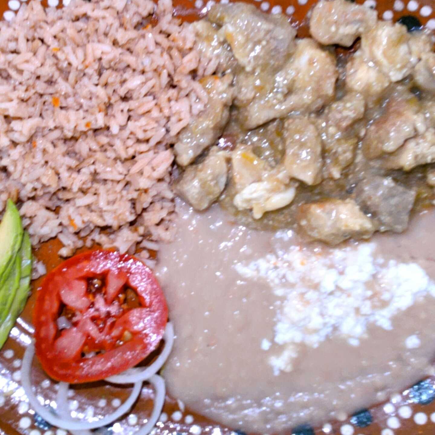 Platillo con Salsa Verde