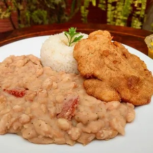 Milanesa con Lentejas + Entrada + Refresco