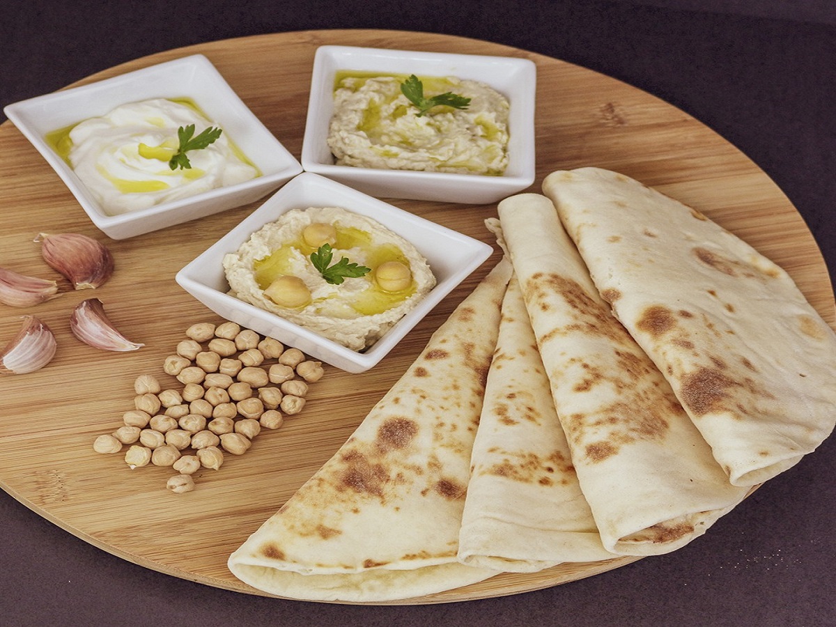 Mega Arabe Restaurante E Esfiharia