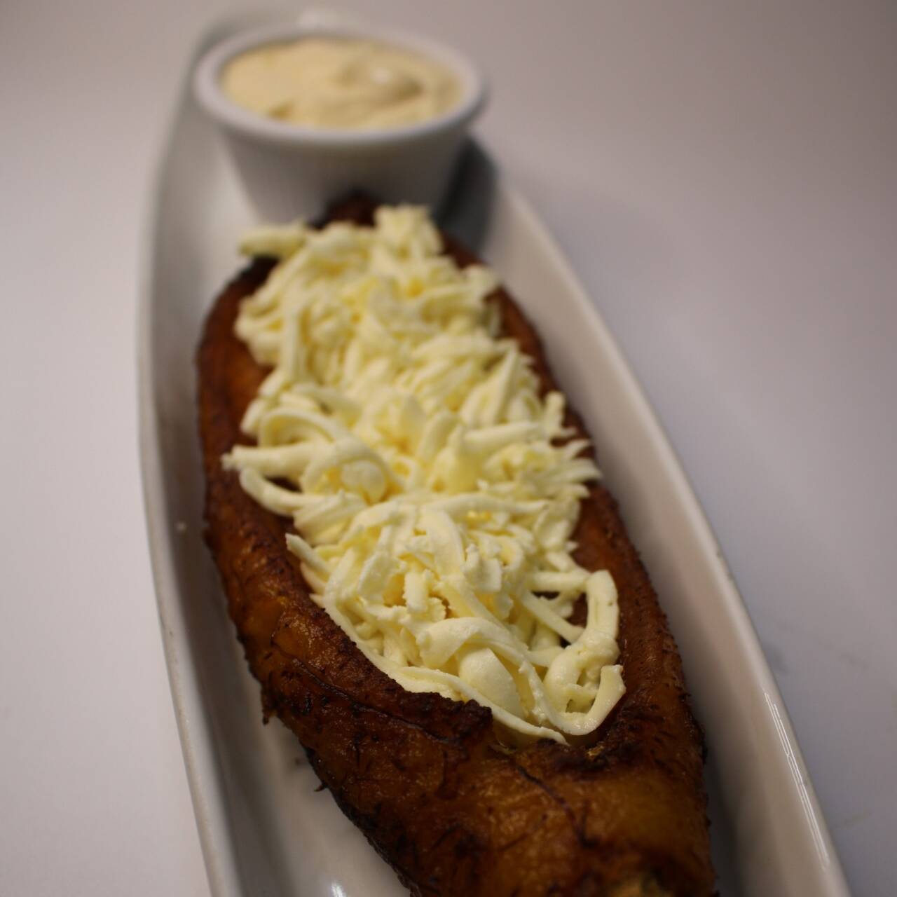 Plátano Maduro con Queso