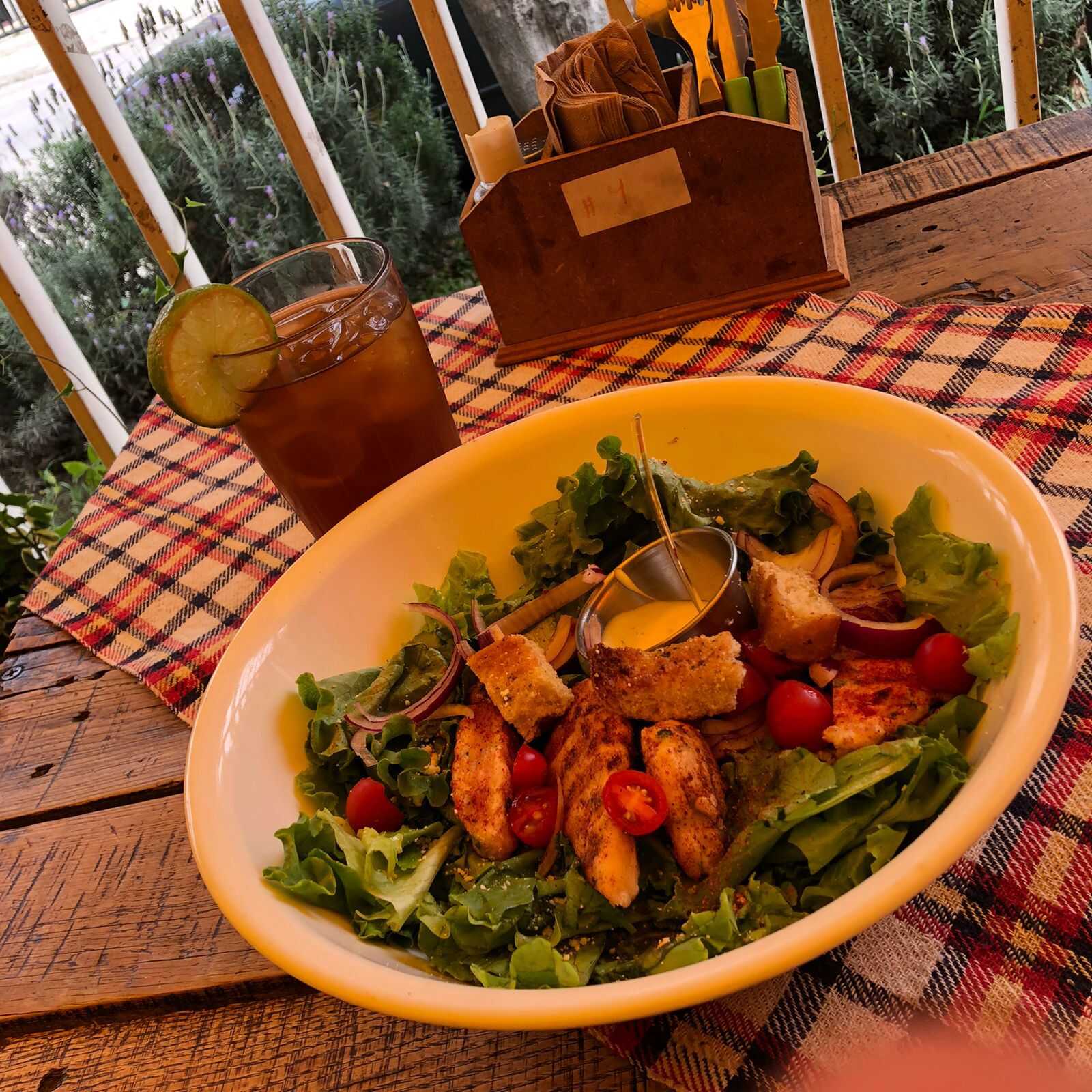 Ensalada la Santita