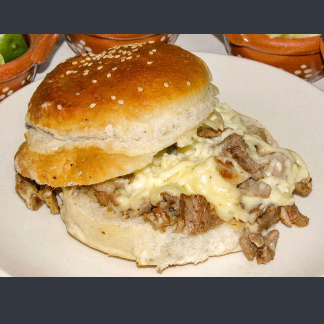 Cemita Bistec.