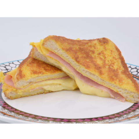 Sándwich con Huevo, Jamón y Queso