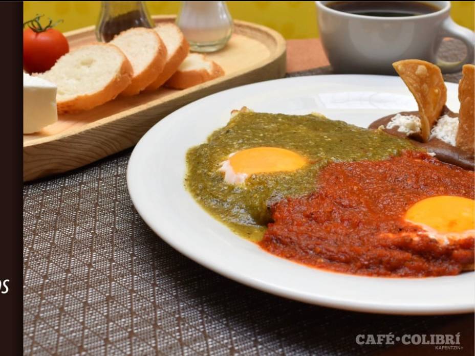 Huevos Divorciados