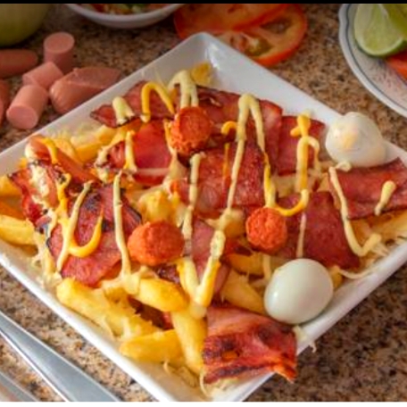 Salchipapas Especial