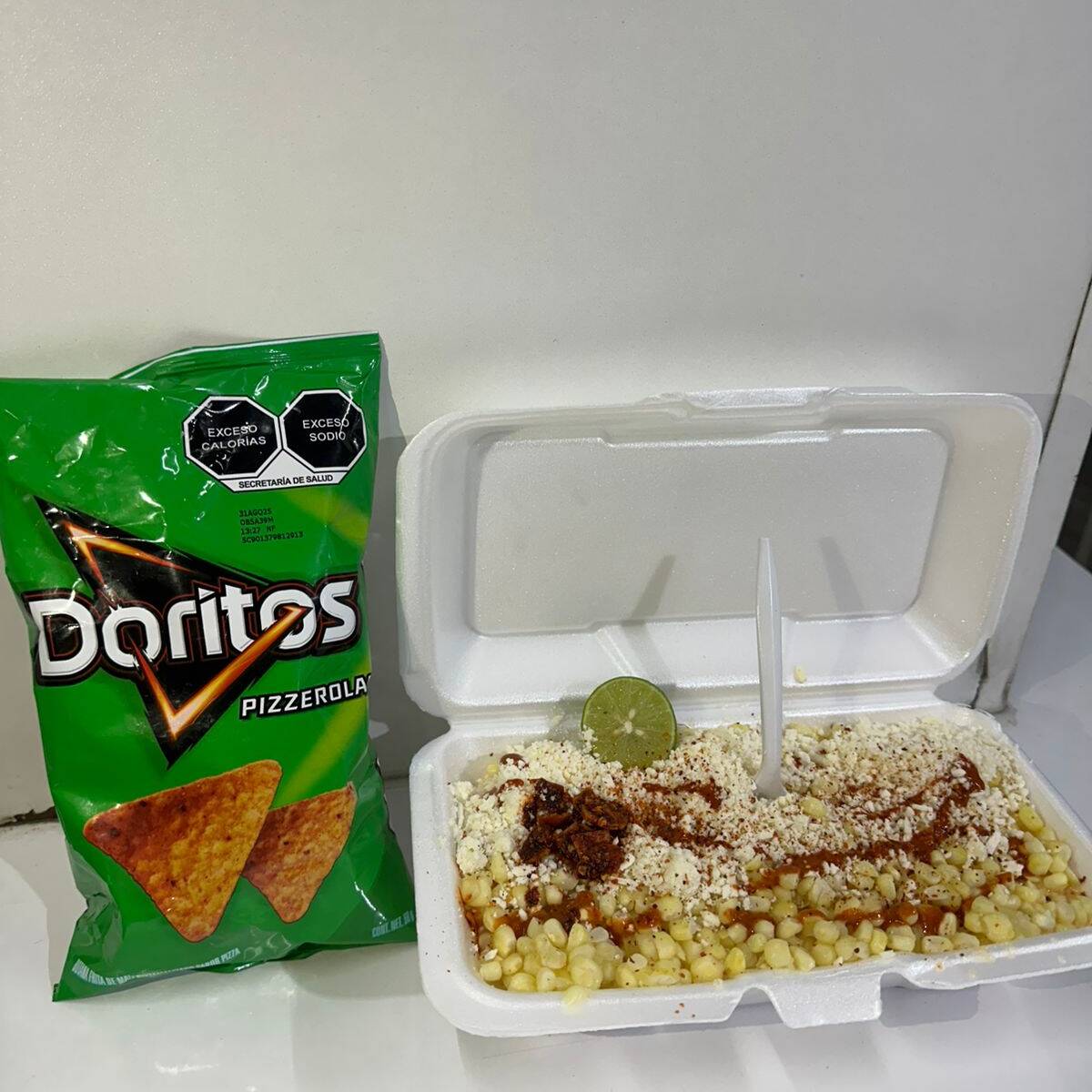 Tosti Elote Doritos Pizzerola