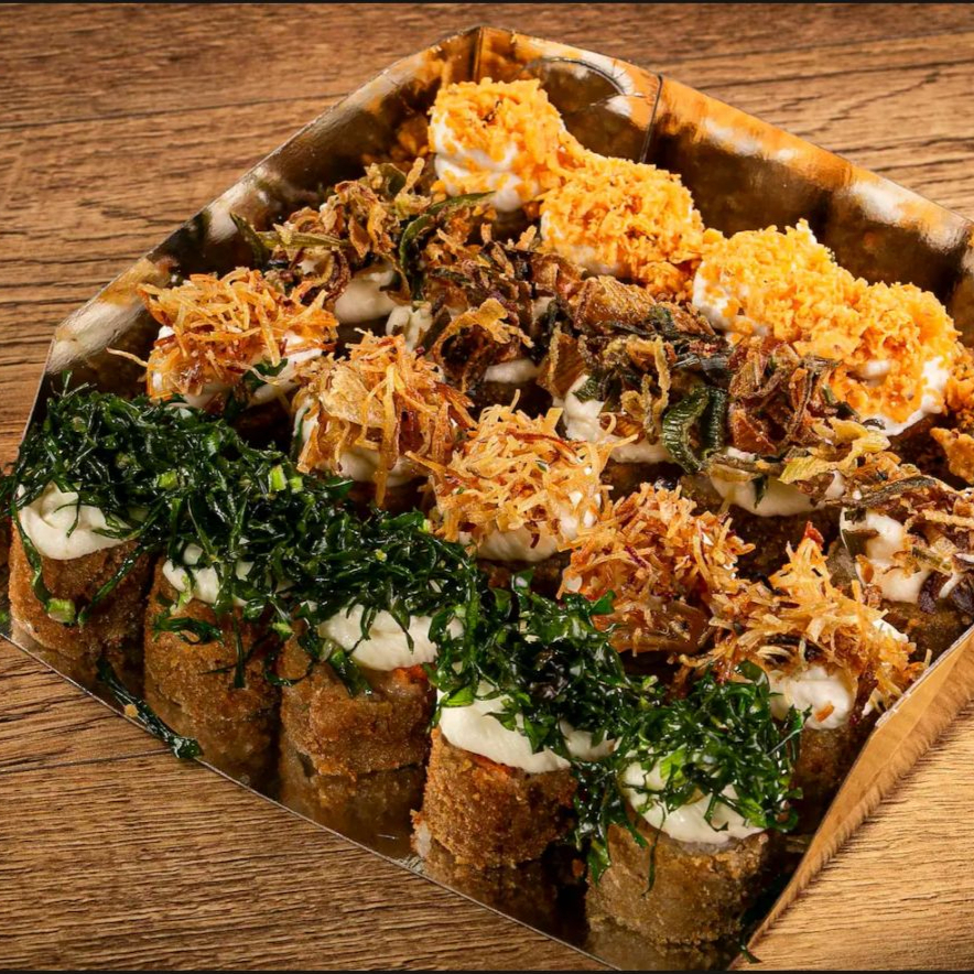 5 hot holl com cream cheese e Doritos 5 hot holl com cream cheese e couve Crispy 5 hot roll com cream cheese e batata Crispy 5 hot holl com cream cheese e cebolinha Mandamos shoyu e tarê