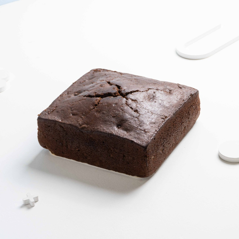 Torta Negra Cuadrada Familiar