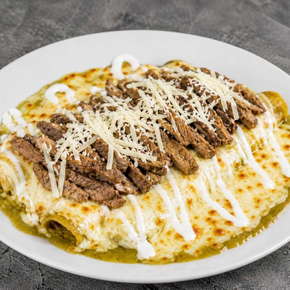 Enchiladas con Bistec y Queso Oaxaca (5PIEZAS)