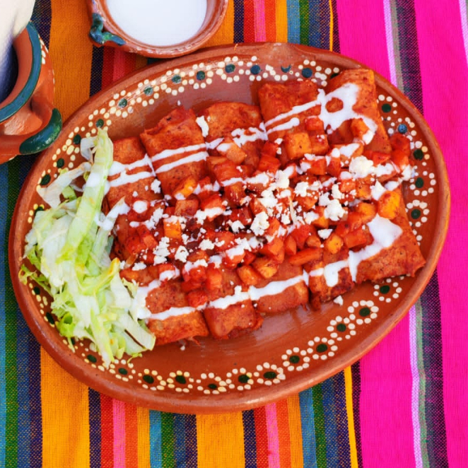 Enchiladas rojas orden