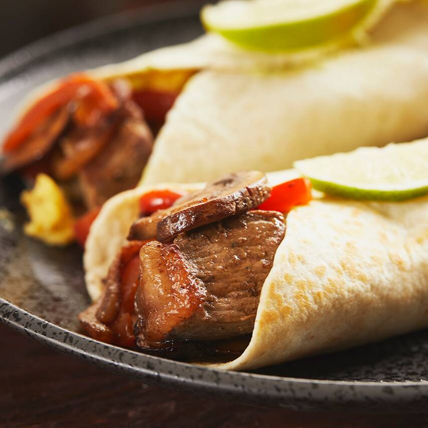 Burrito de Arrachera con Crepa Fusion de NUTELLA