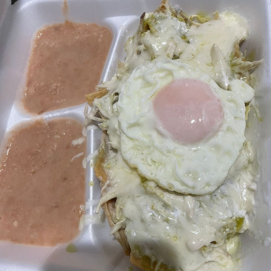Chilaquiles con huevo