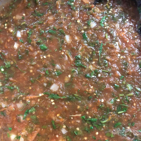 Salsa Roja con Cilantro y Cebolla