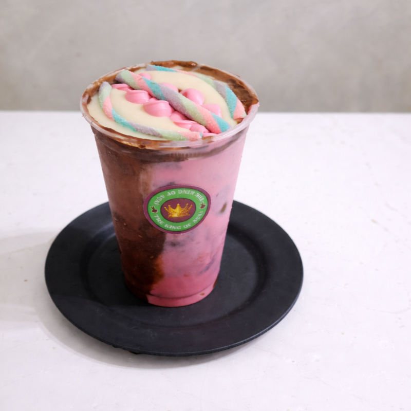 Açai delicioso cremoso com frutas fresca e Complementos Grátis!