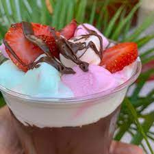 Fresa Con Crema Con NUTELLA y Malvaviscos.