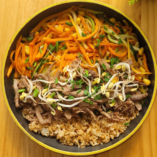 Wok De La Casa con carne