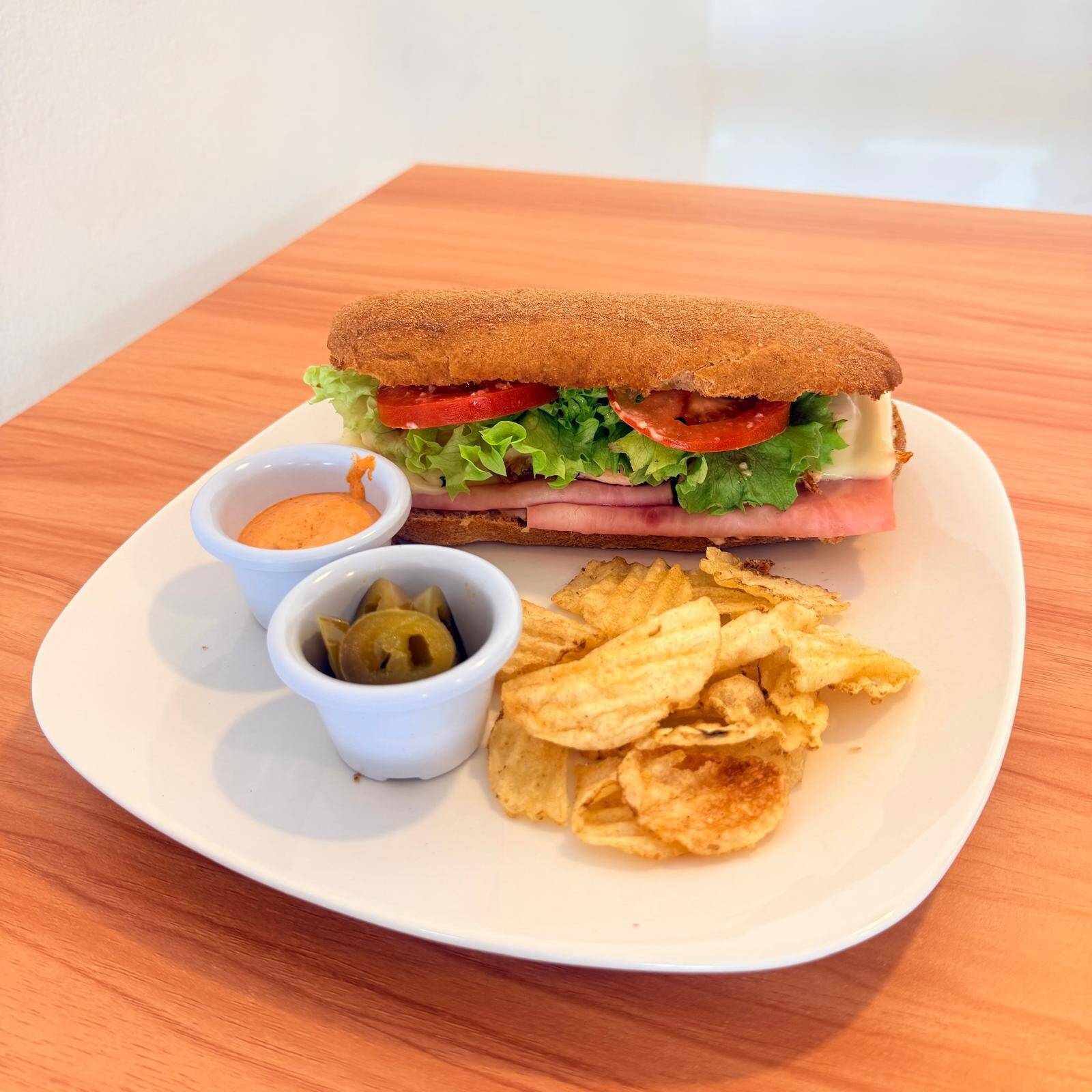 PANINI DE JAMON Y QUESO