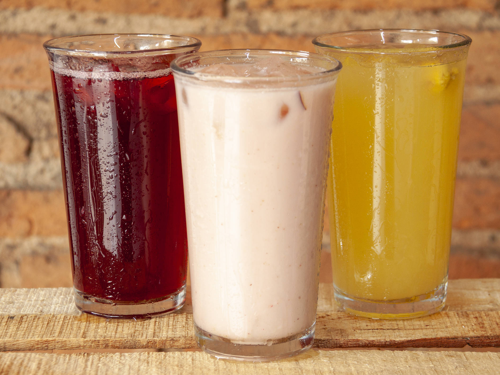 Agua de Horchata Fresa