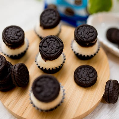 Brigadeiro biscoito famoso oreo ,leite condensado ,creme de lleite ,baunilha