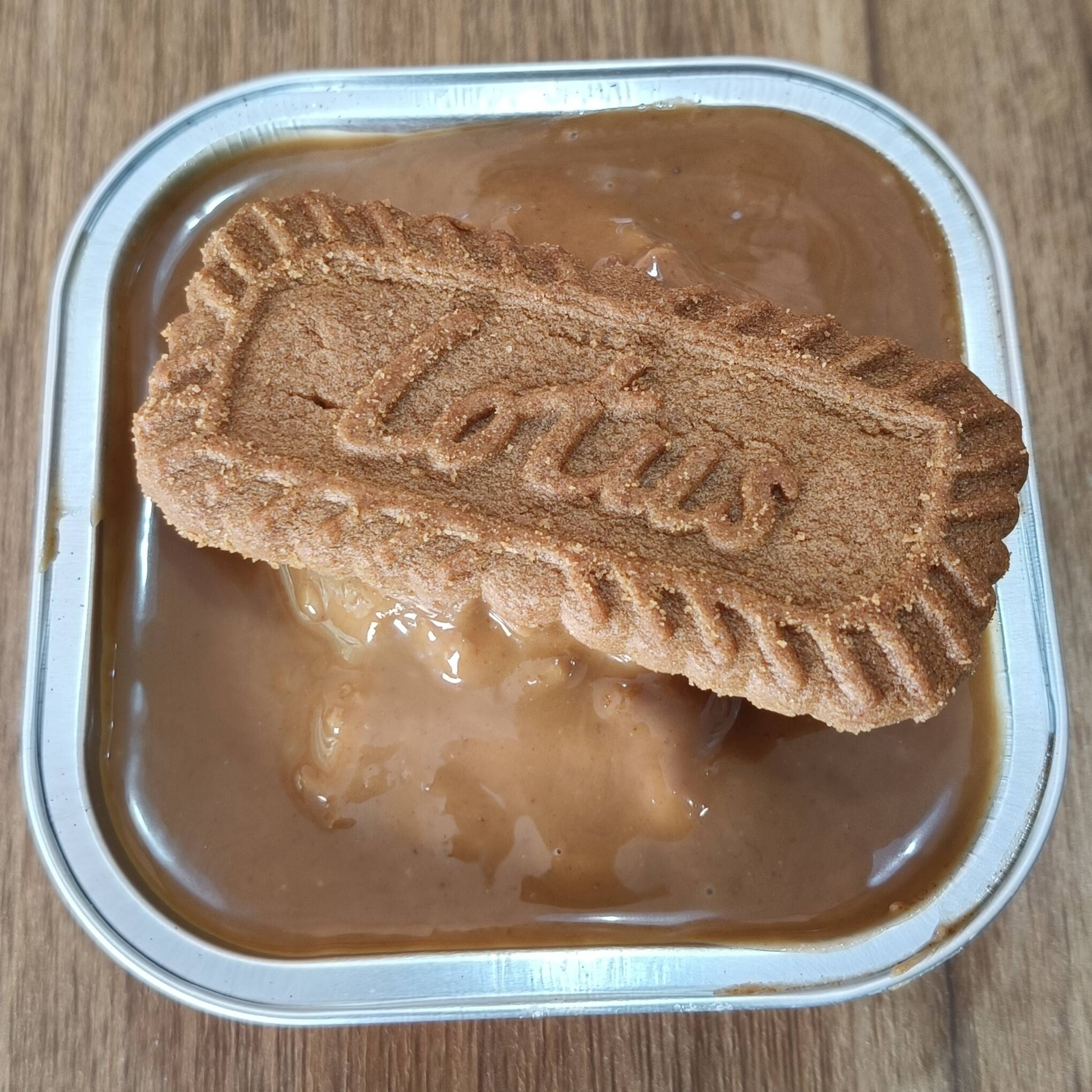 Pan de Mantequilla con Lotus y Galleta Lotus