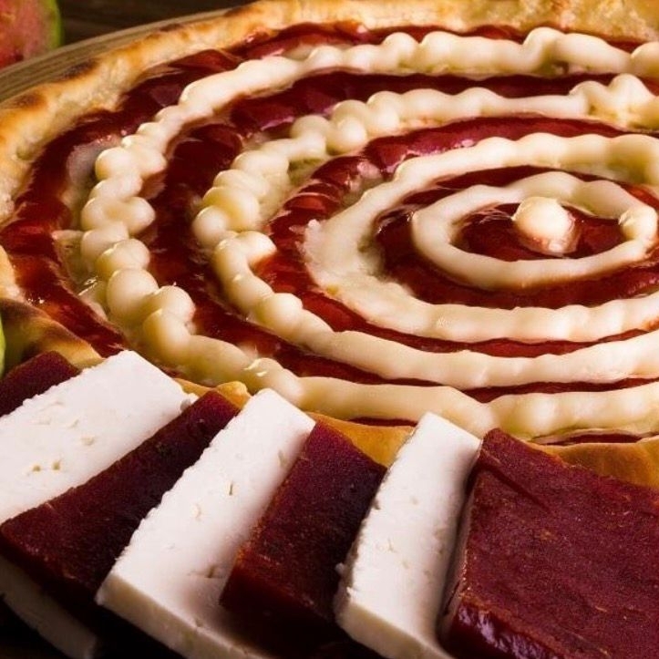 Mussarela e goiabada