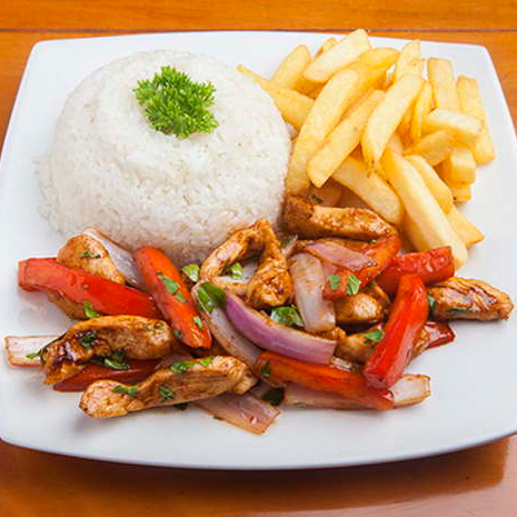 POLLO SALTADO + BEBIDA