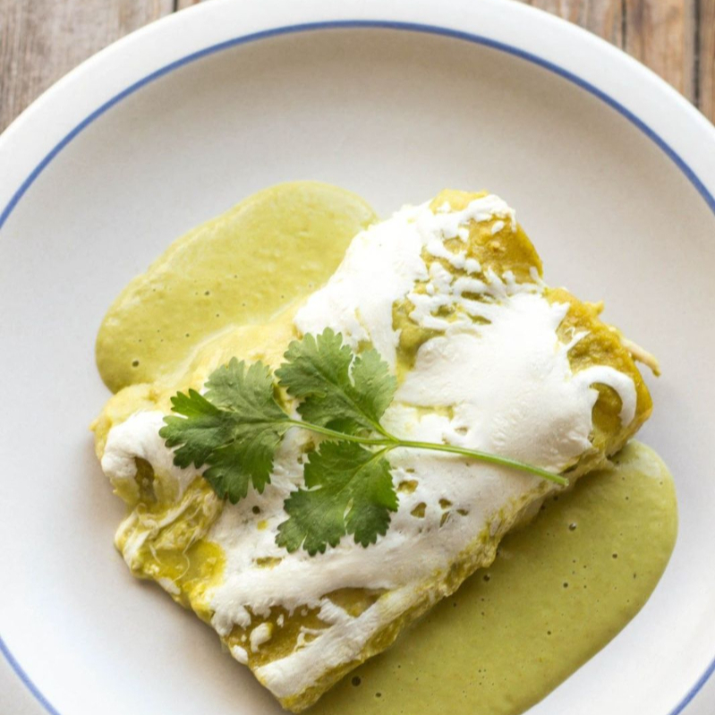 ENCHILADAS VERDES O ROJAS