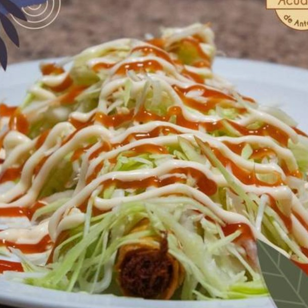 Taco Tico Acompañado con Papas Fritas