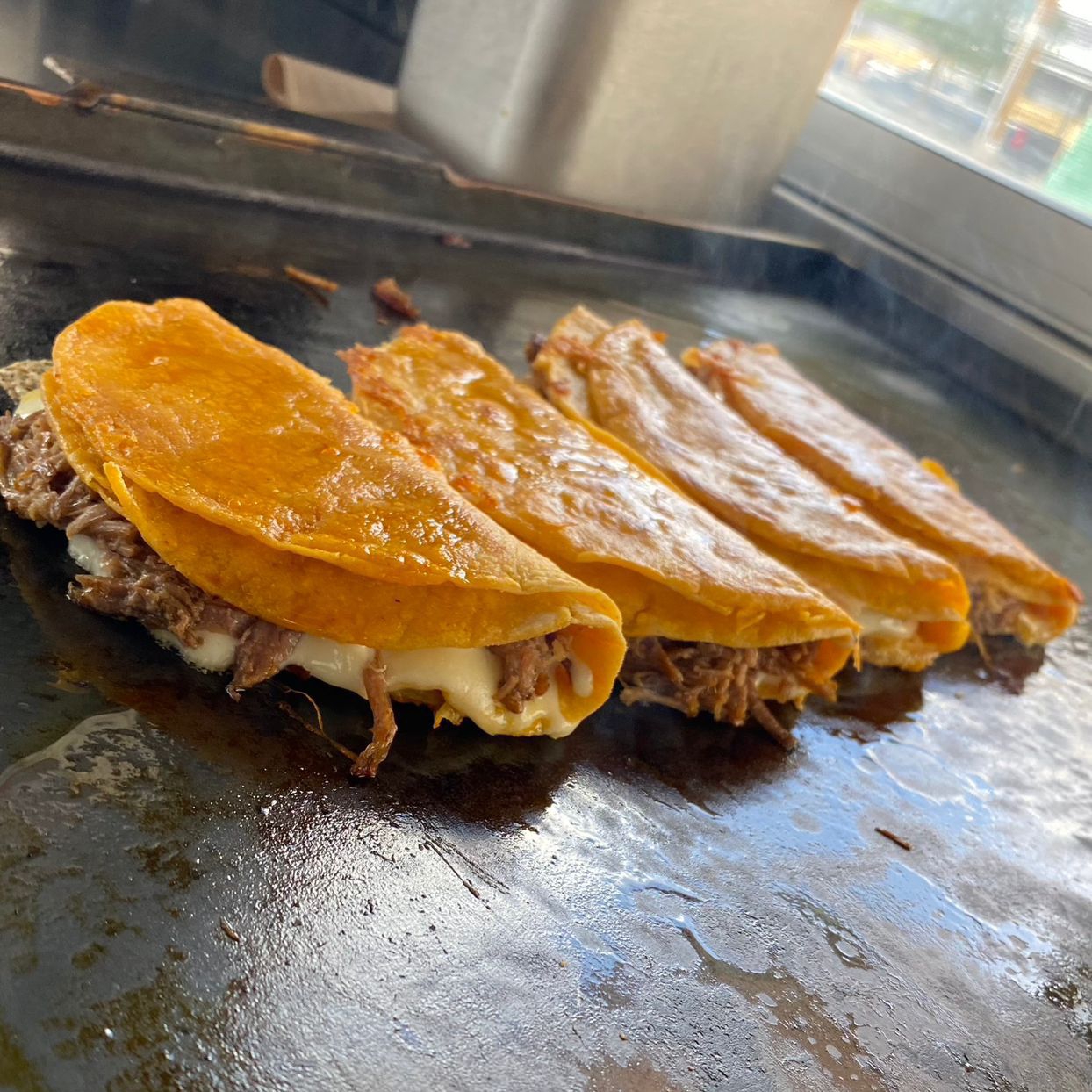 Quesabirrias 4 pzas