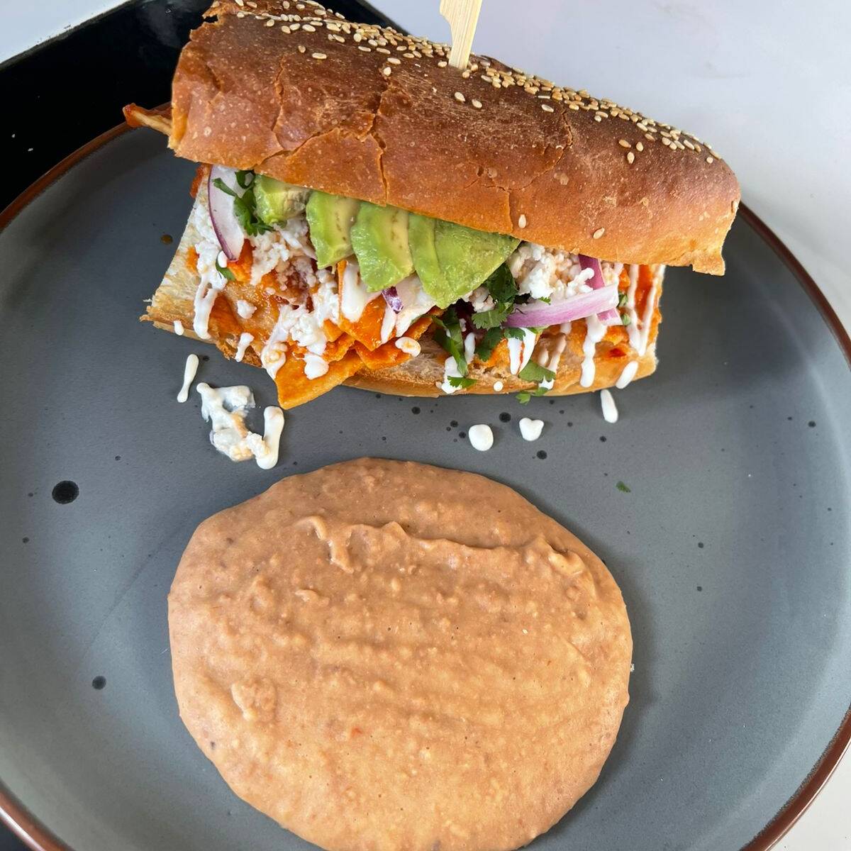 Torta Chilaquiles + Coca Cola
