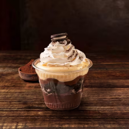 Creme de chocolate, Oreo, Creme de galak, Nutella e Chantininho e mini Oreo. 1 unidade. 340 gr. 250 ml.