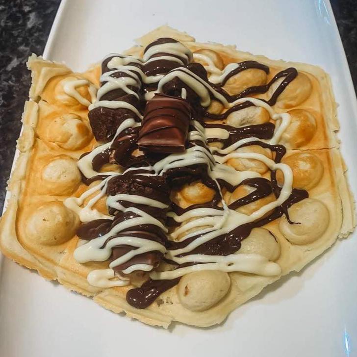 COMBO WAFFLES PERSONALIZADOS + FRAPPES