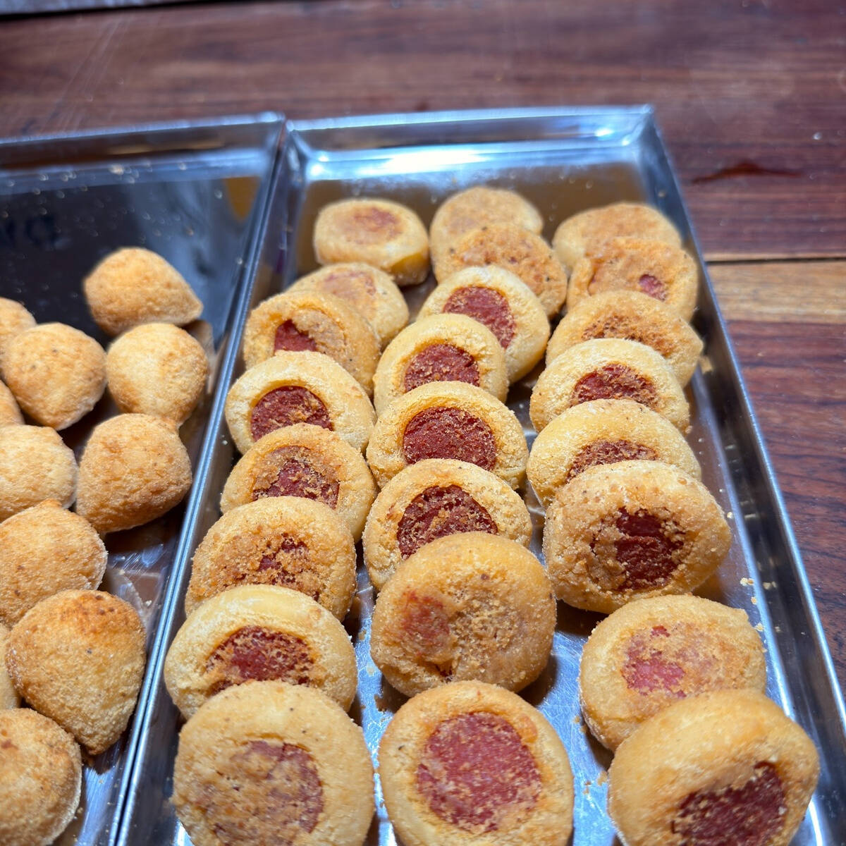 25 mini enrolados de salsicha