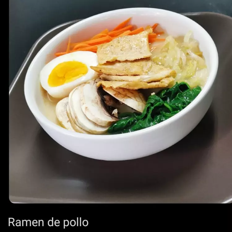 RAMEN DE POLLO