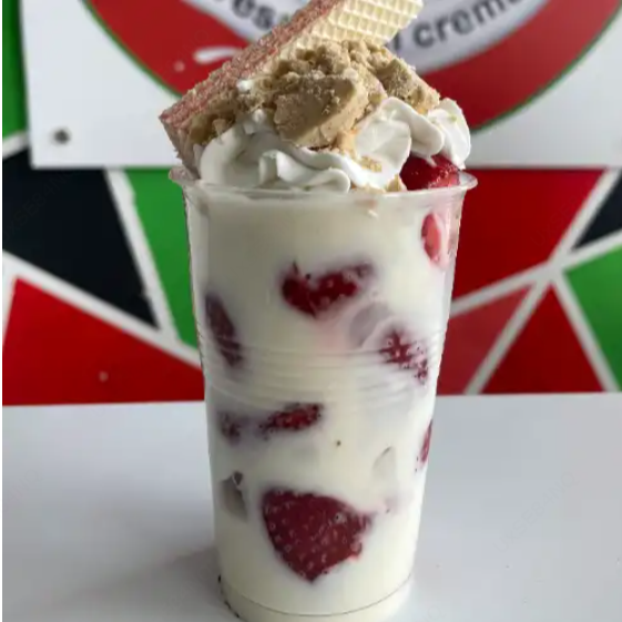 Fresas con Yogurt Medianas